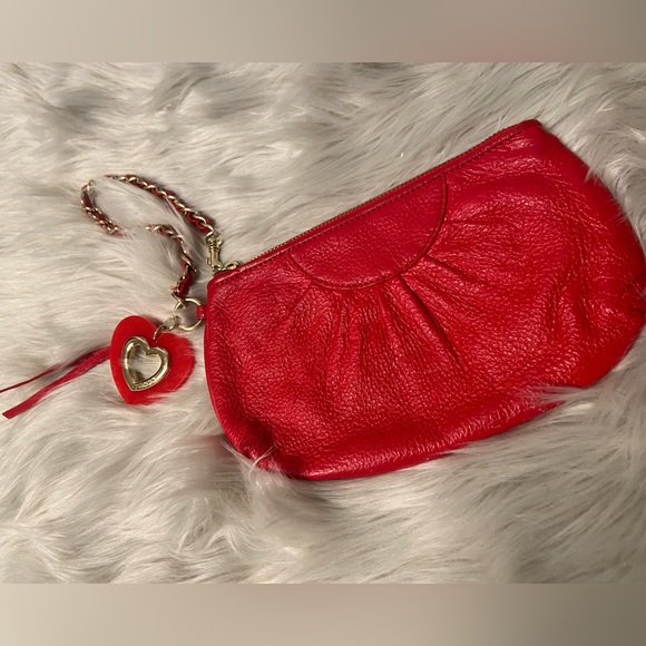 BeBe - Picture 3 of 4